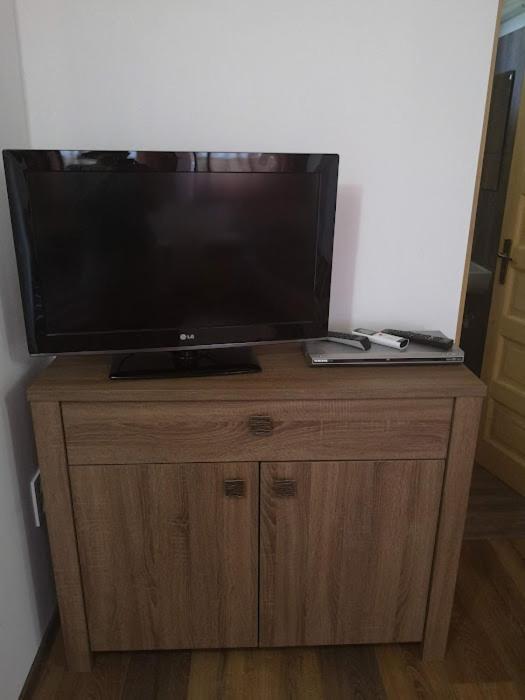 Tomajor Vendeghazak Apartment Tiszaeszlar Bagian luar foto
